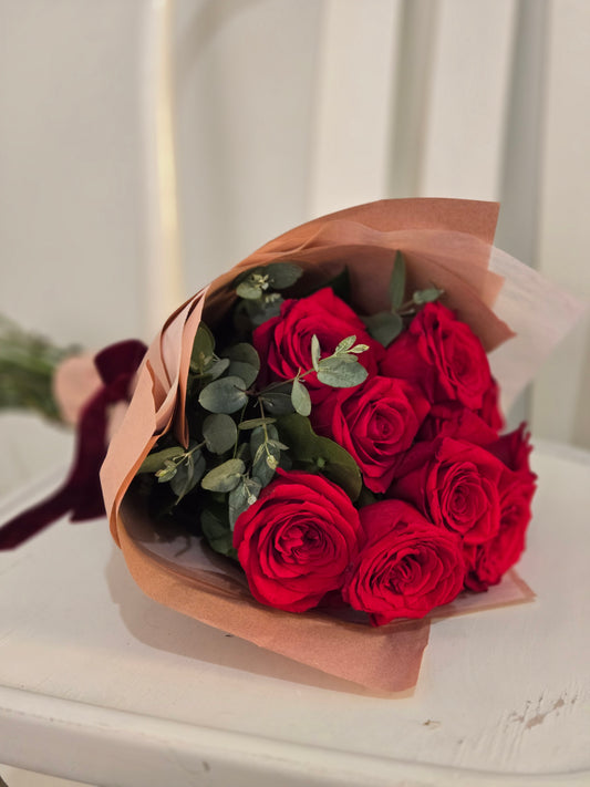 Red Roses Classic Bouquet